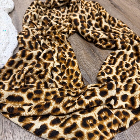 Colorful Patterned Scarves Set - Picture 12 of 12